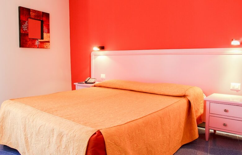 Hotel Il Faro Della Guitgia