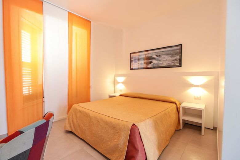 Hotel Il Faro Della Guitgia