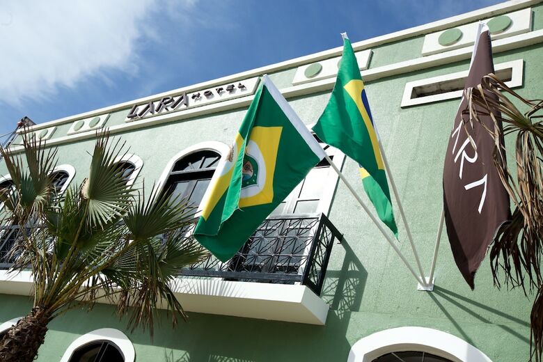 Lara Hotel