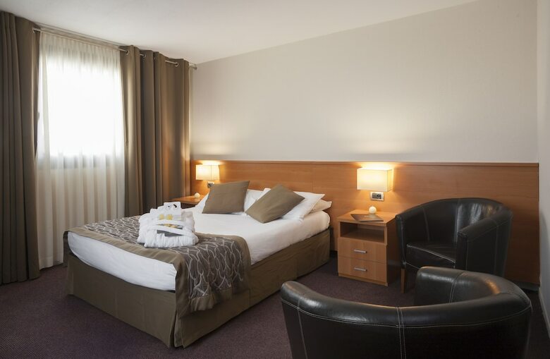 Hotel Apogia Paris