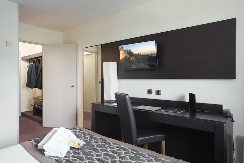 Hotel Apogia Paris