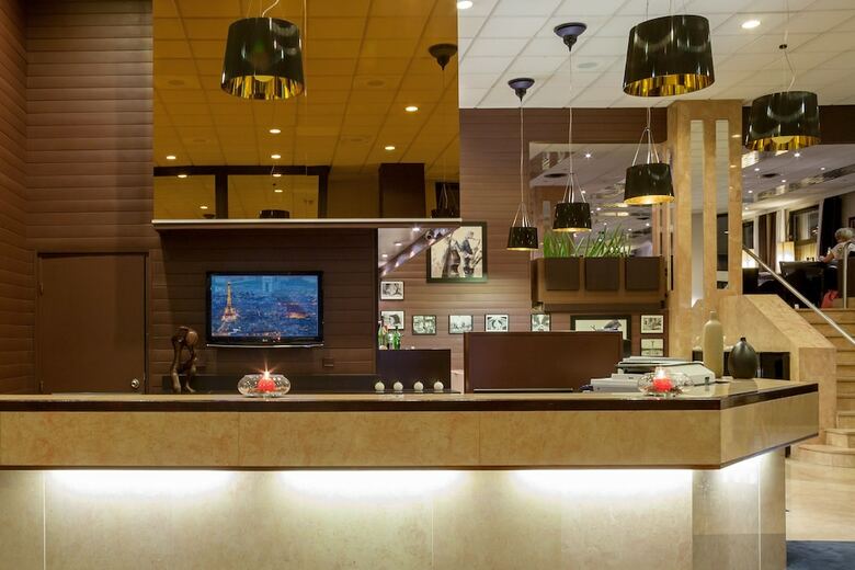 Hotel Apogia Paris