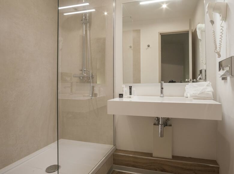Hotel Apogia Paris