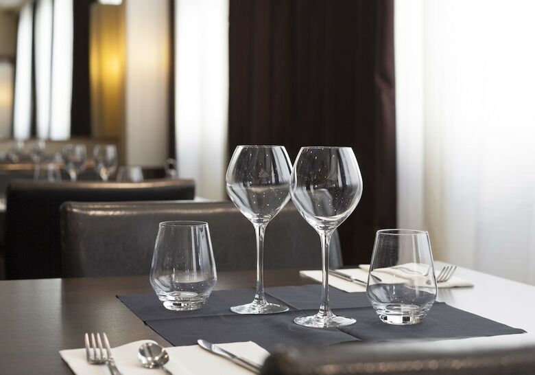 Hotel Apogia Paris