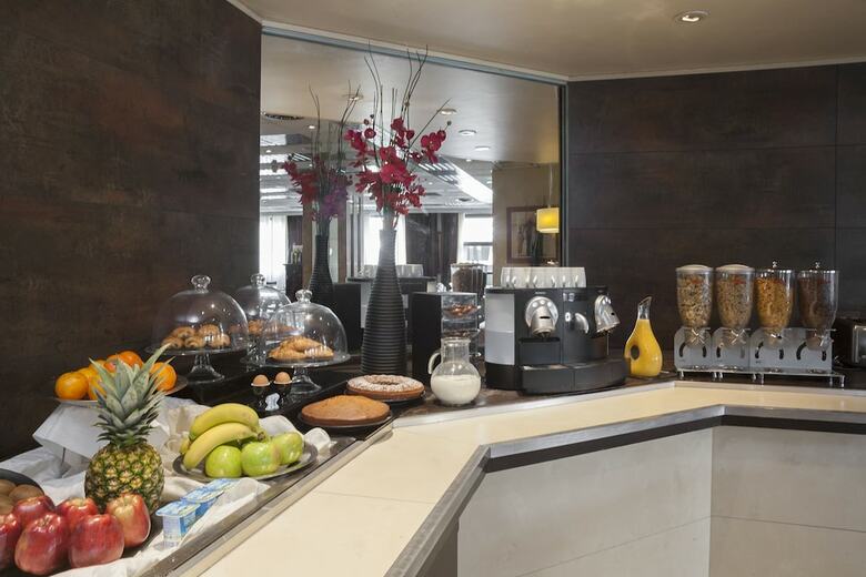 Hotel Apogia Paris