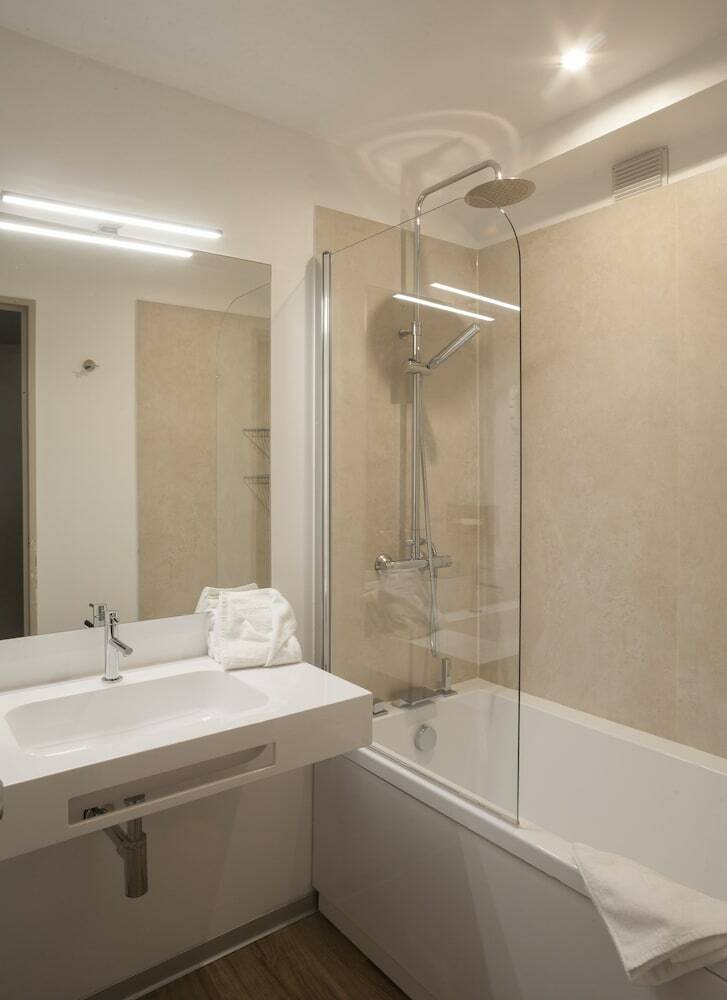 Hotel Apogia Paris
