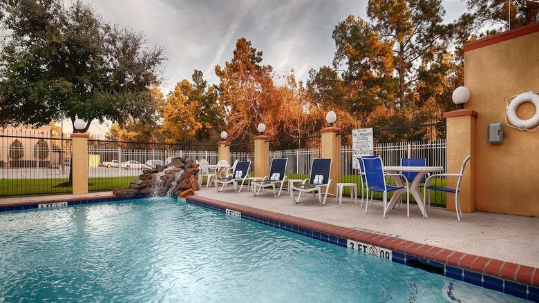 Hotel Sam Houston Inn & Suites