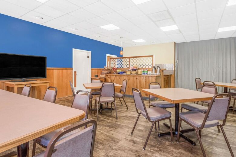 Hotel Days Inn By Wyndham West Jefferson