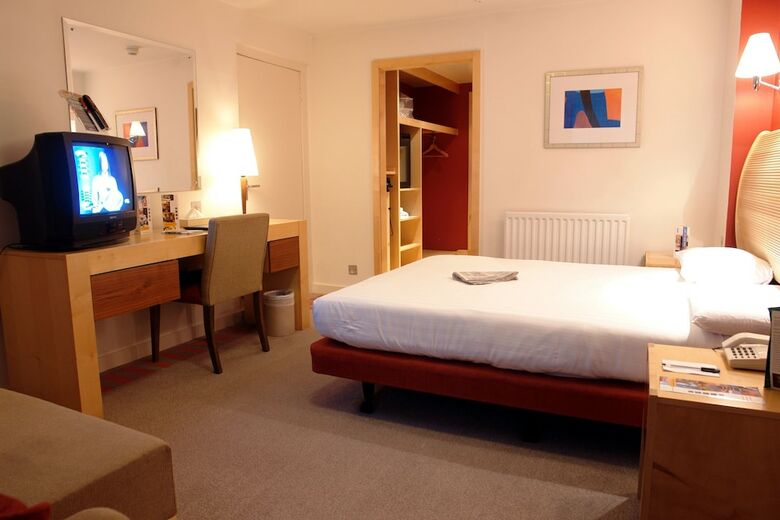 The Bell Hotel Epping