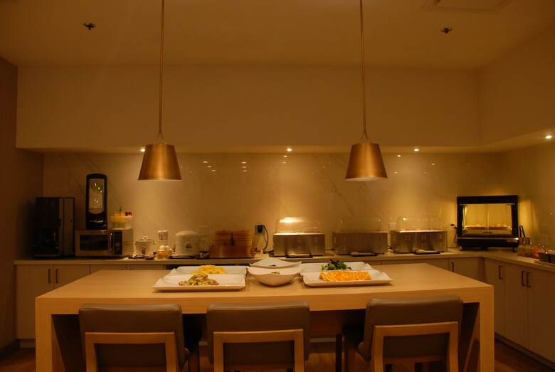Lincoln Hotel Surestay Collection By Best Western