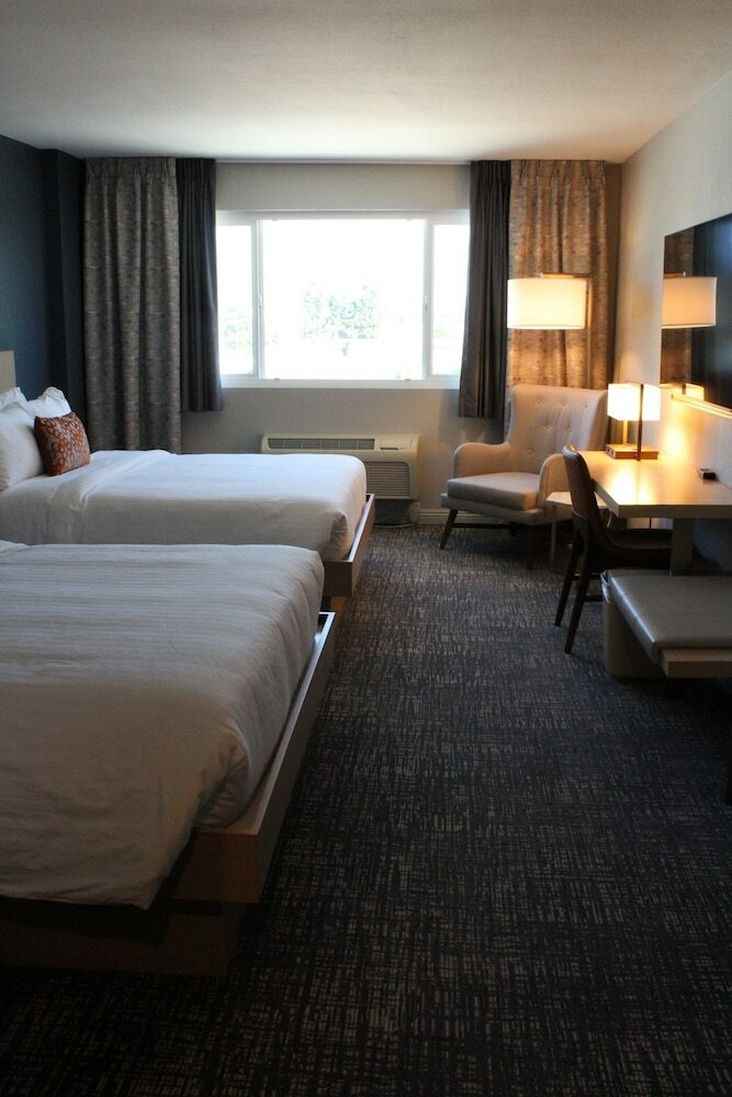 Lincoln Hotel Surestay Collection By Best Western