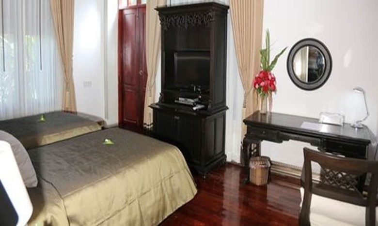 Jing Land Hotel