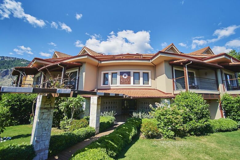 Renka Hotel & Spa