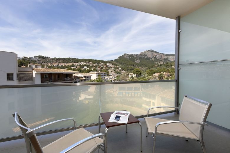 Hotel Aimia