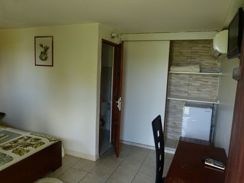 Airport Hotel