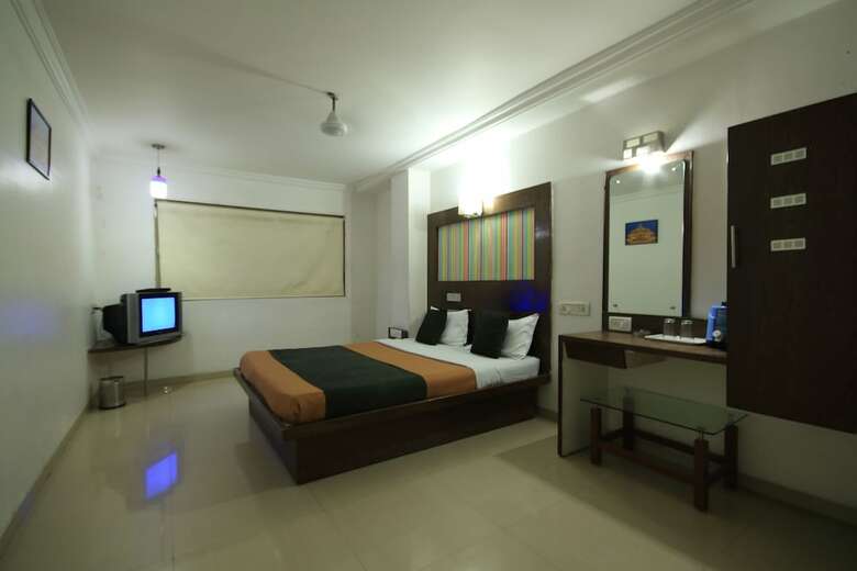 Hotel Kadamb Inn