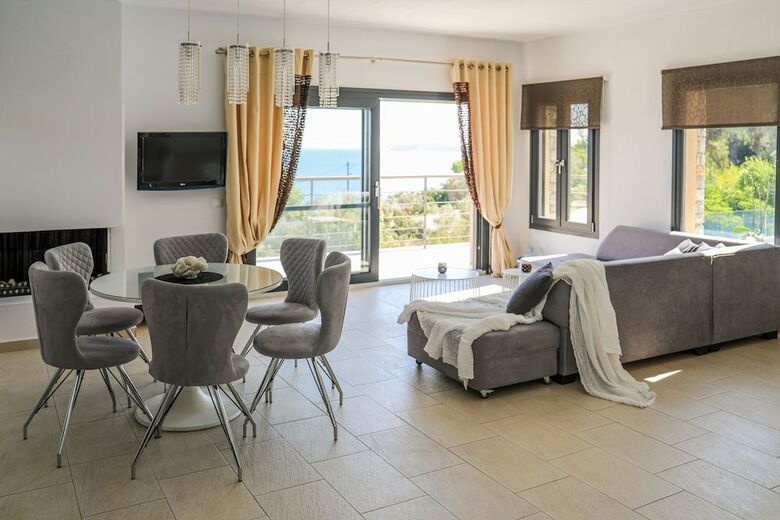 Villa Golden King