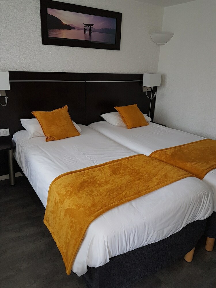 Hotel Kyriad Lille Est - Hem