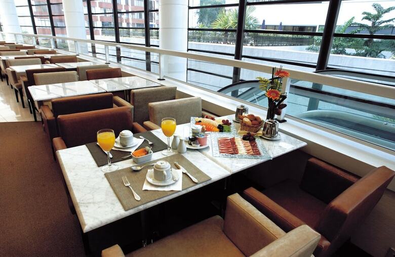 Grand Plaza Hotel