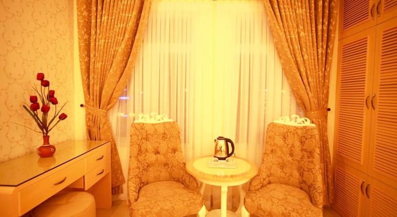 Tulip Hotel 2