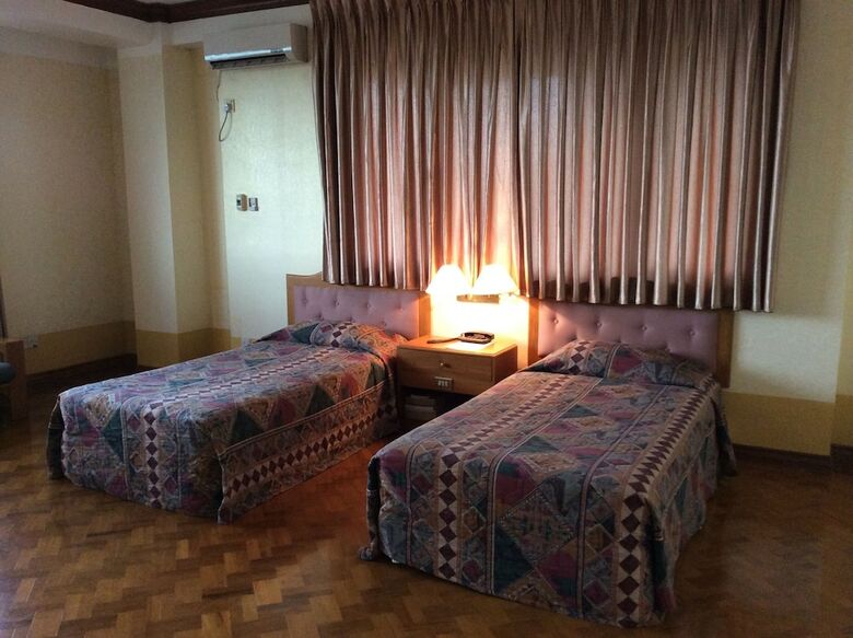 Yuzana Hotel