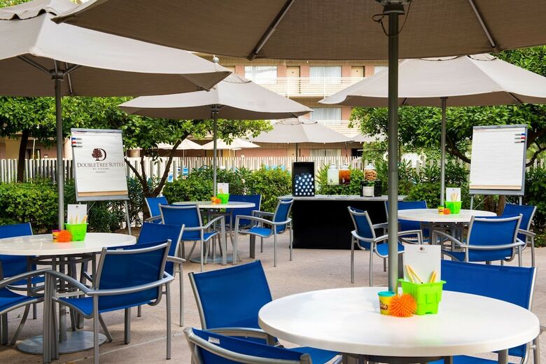 Hotel Doubletree Suites By Hilton Phoenix