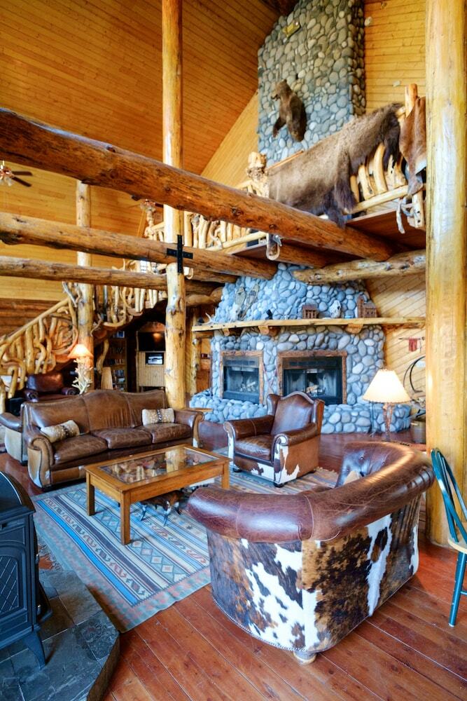 Cabana Bar N Ranch