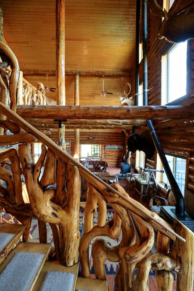 Cabana Bar N Ranch