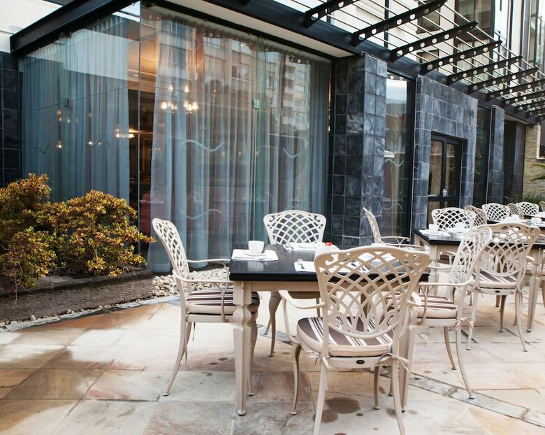 Premier Hotel Cape Town