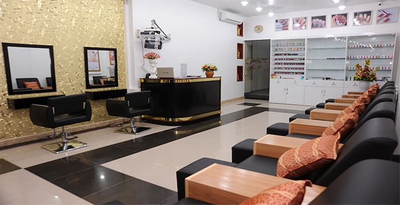 Bezel Hotel