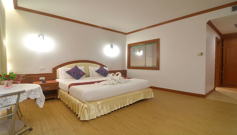 Chumphon Gardens Hotel
