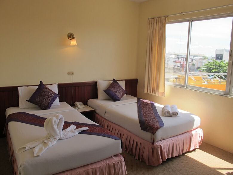 Chumphon Palace Hotel