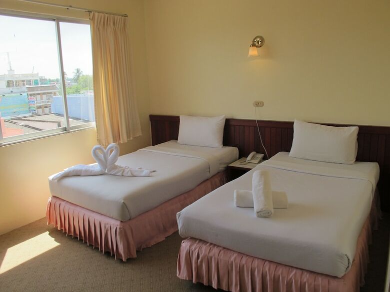 Chumphon Palace Hotel