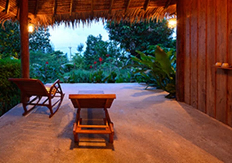 Hotel Thiw Son Beach Resort