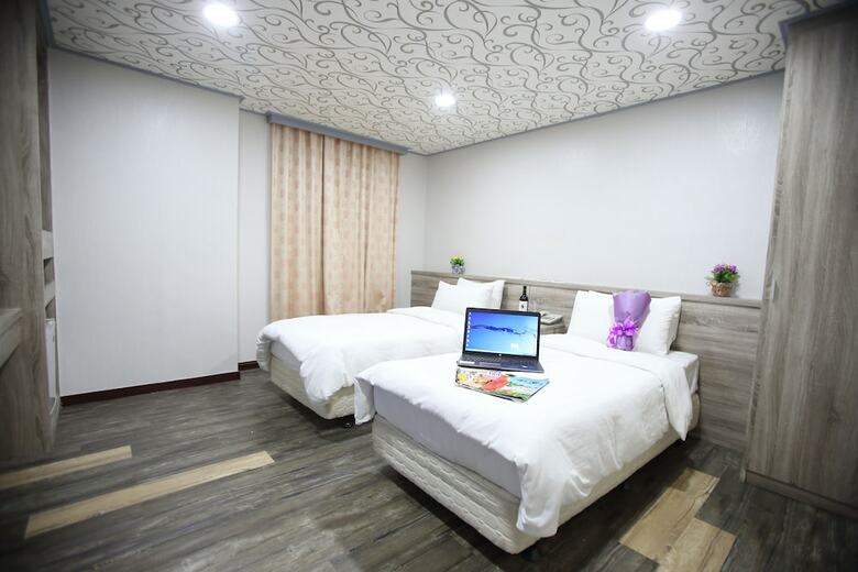 Hotel Funhouse Hsinchu