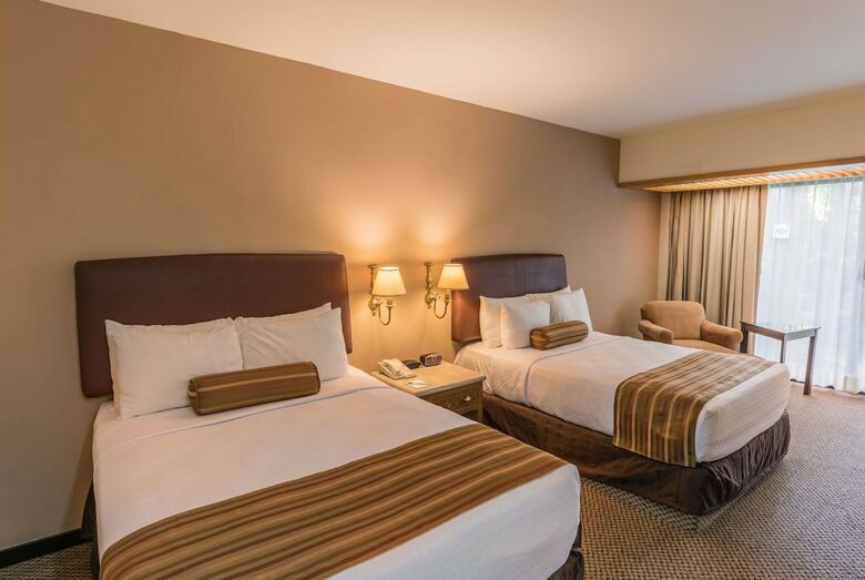 Hotel Wyndham Garden Guadalajara Expo