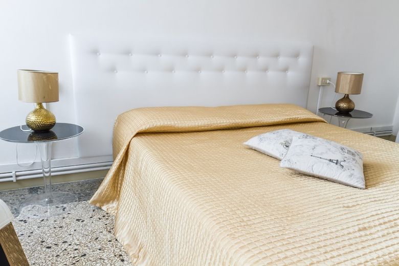 Accademia Charm Apartments