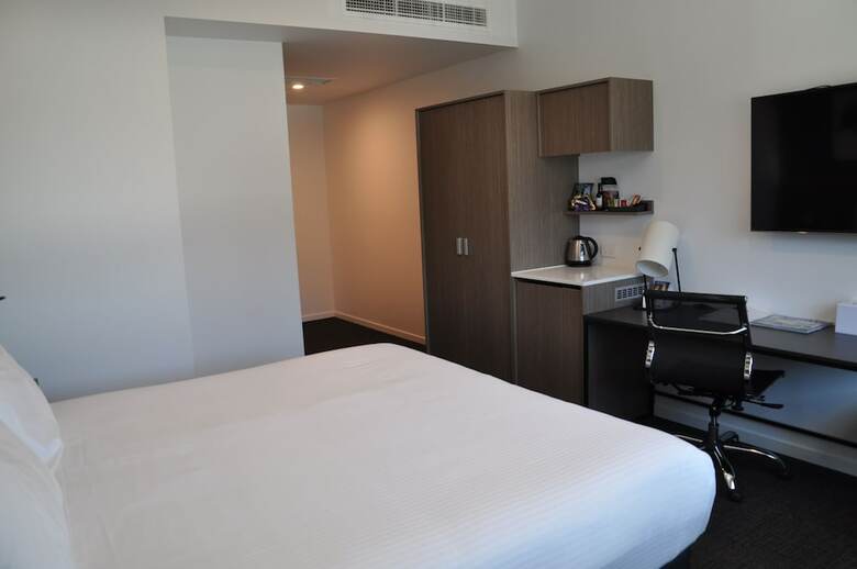 Hotel Mercure Sunshine Coast Kawana Waters