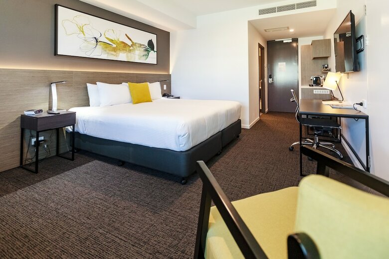 Hotel Mercure Sunshine Coast Kawana Waters