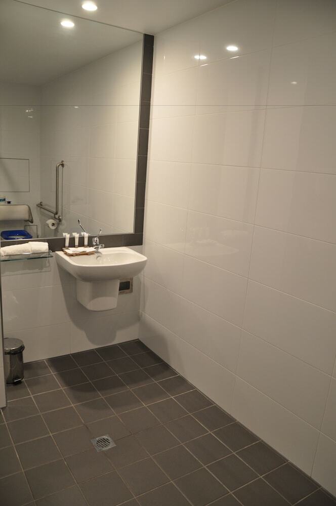 Hotel Mercure Sunshine Coast Kawana Waters