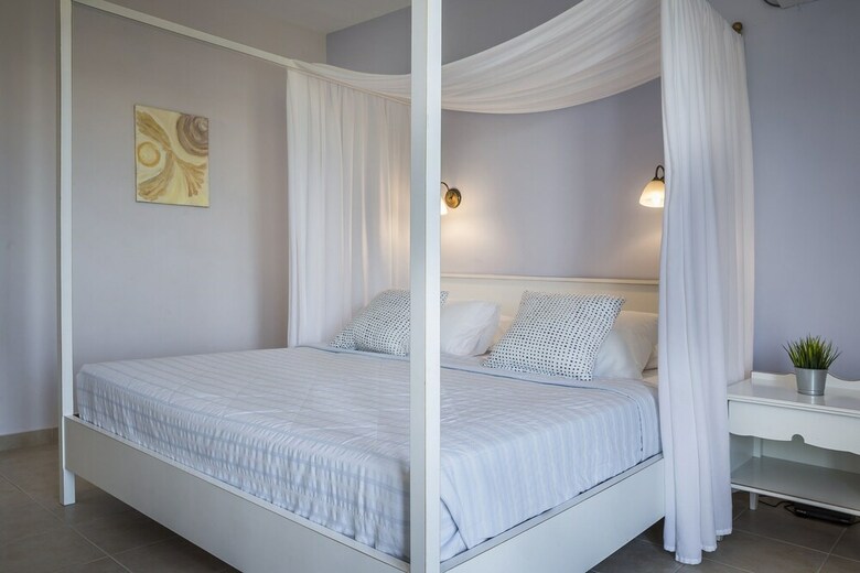 Astra Village Hotel Suites