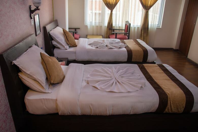 Alpine Hotel & Apartment