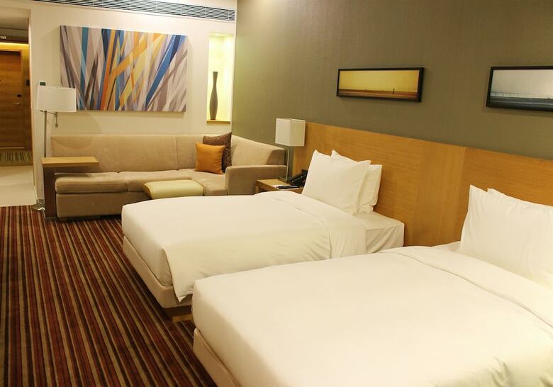 Hotel Hyatt Place Shenzhen Airport