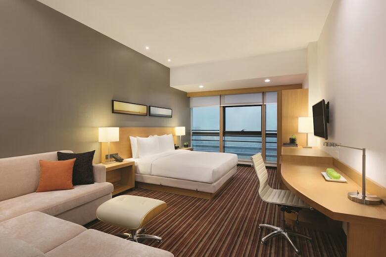 Hotel Hyatt Place Shenzhen Airport