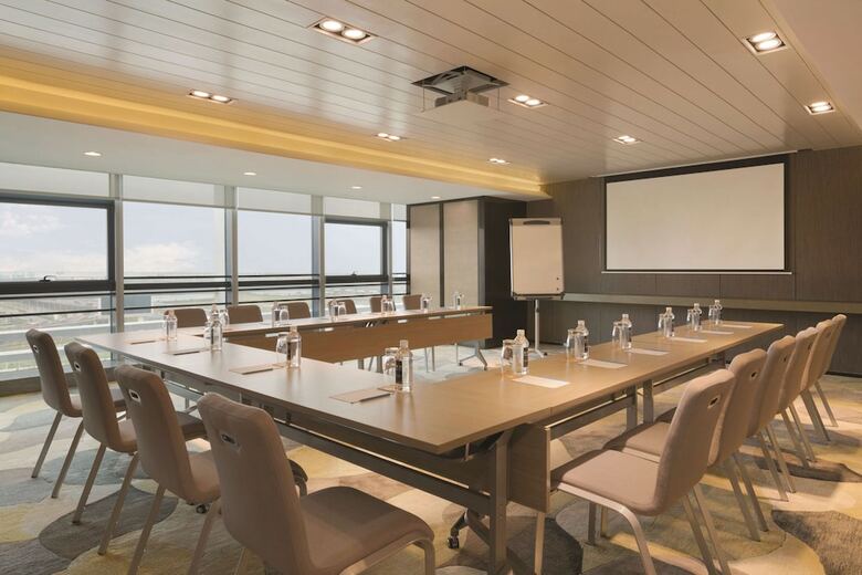 Hotel Hyatt Place Shenzhen Airport