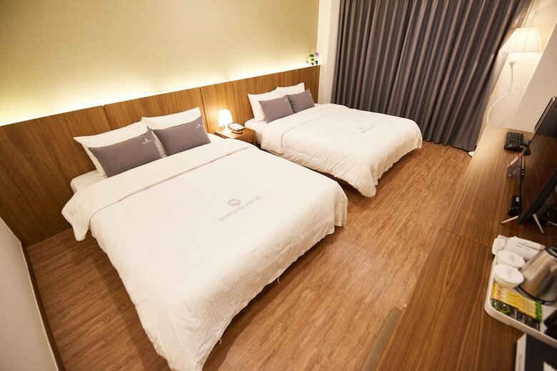 Shin Shin Hotel