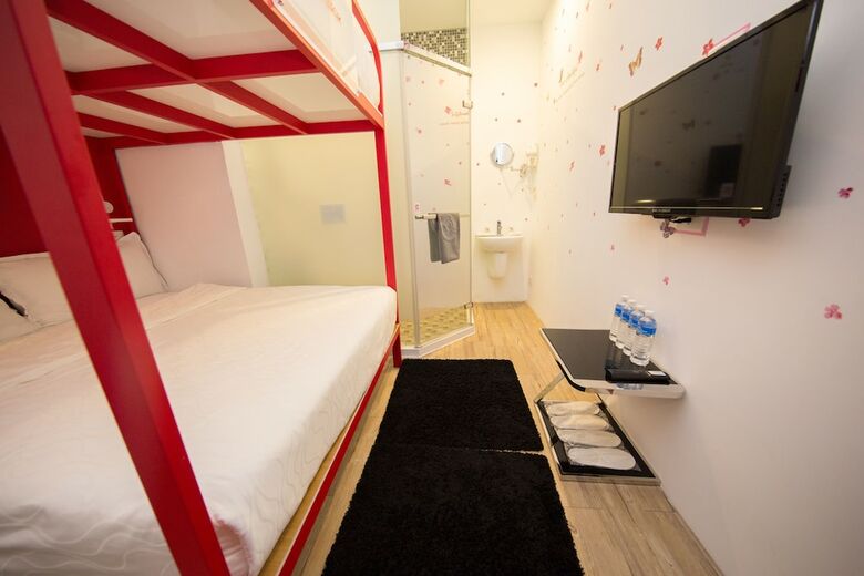 Sleepbox Hotel-ximen