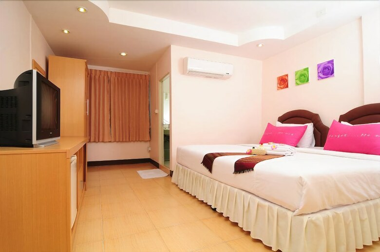 Bed By Tha-pra Hotel And Apartment