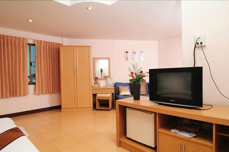 Bed By Tha-pra Hotel And Apartment