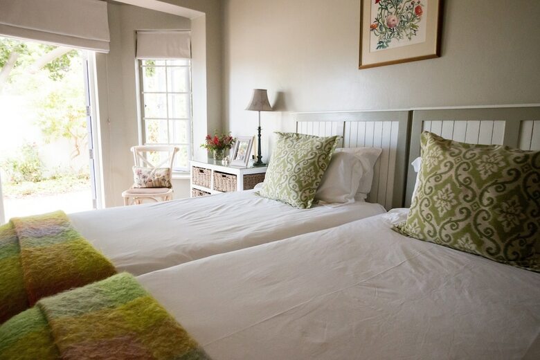 Bed & Breakfast Cornerway House